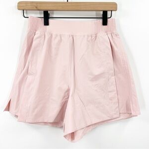 Lululemon NEW Stretch Woven Relaxed-Fit High-Rise Short 4"